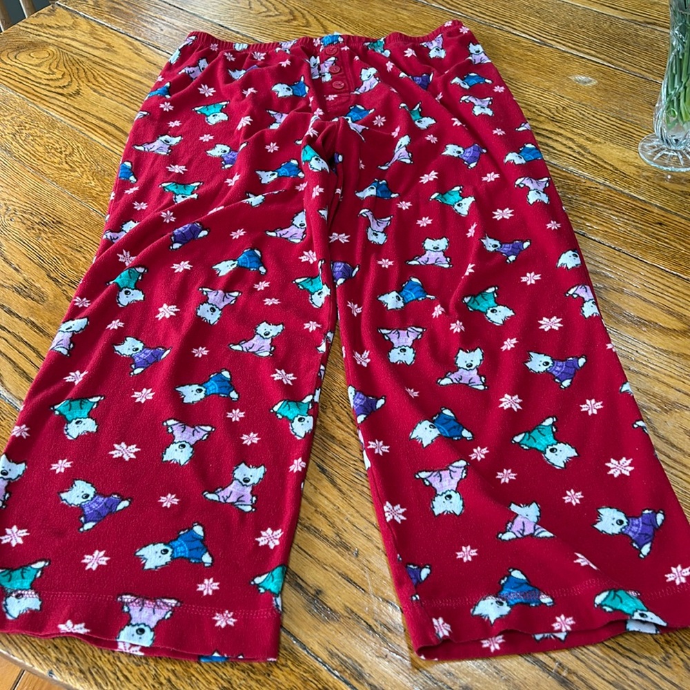 Adonna red puppy print pajama pants. Size Large.